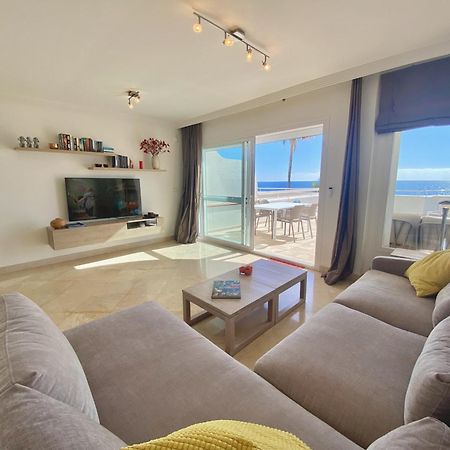 D12 Espectacular y moderno apartamento en primera línea - Estepona - Sinfonia del Mar Exterior foto