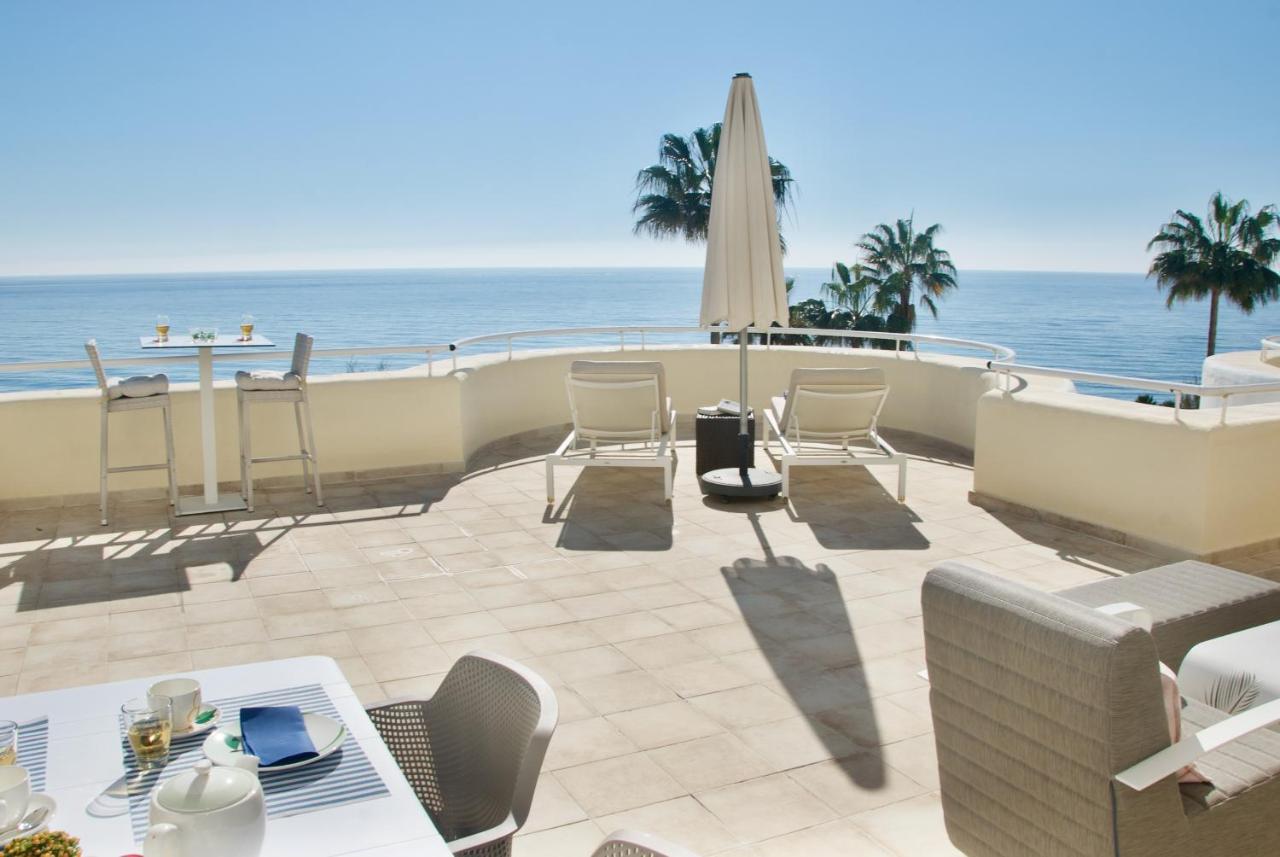 D12 Espectacular y moderno apartamento en primera línea - Estepona - Sinfonia del Mar Exterior foto