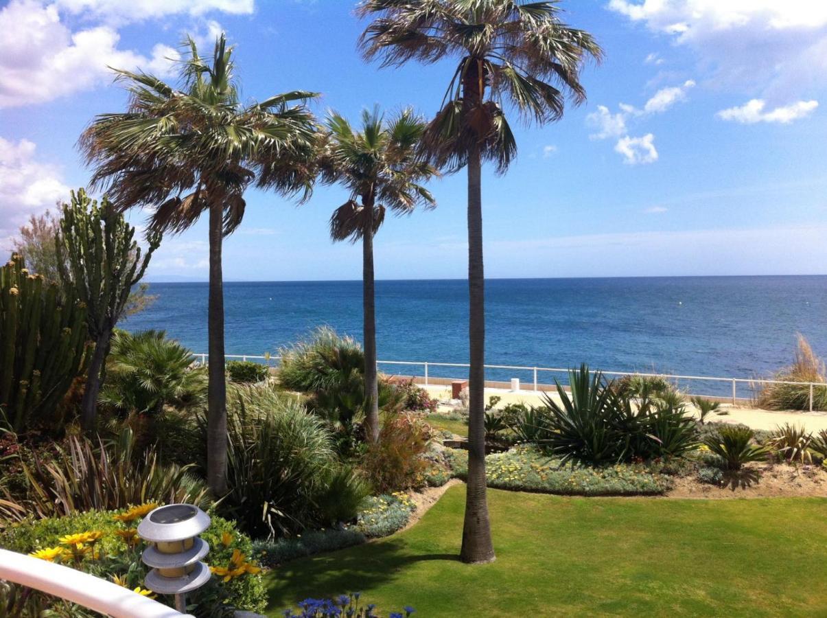 D12 Espectacular y moderno apartamento en primera línea - Estepona - Sinfonia del Mar Exterior foto